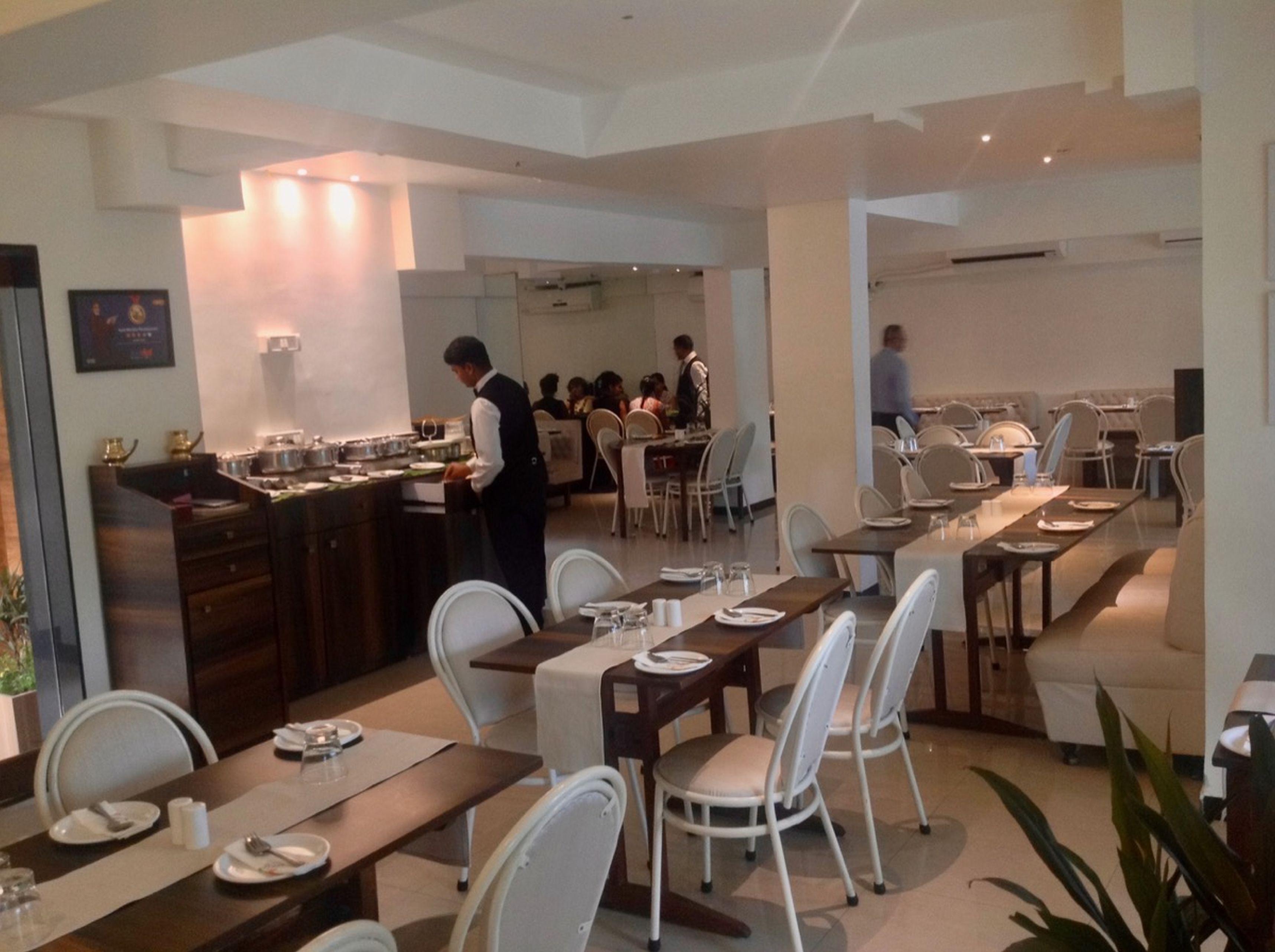Hotel Samraj - Mumbai — Photos 3